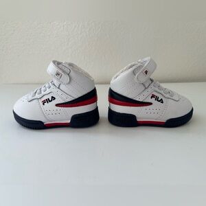 Fila Hightop Sneaker Sz 4 EUC